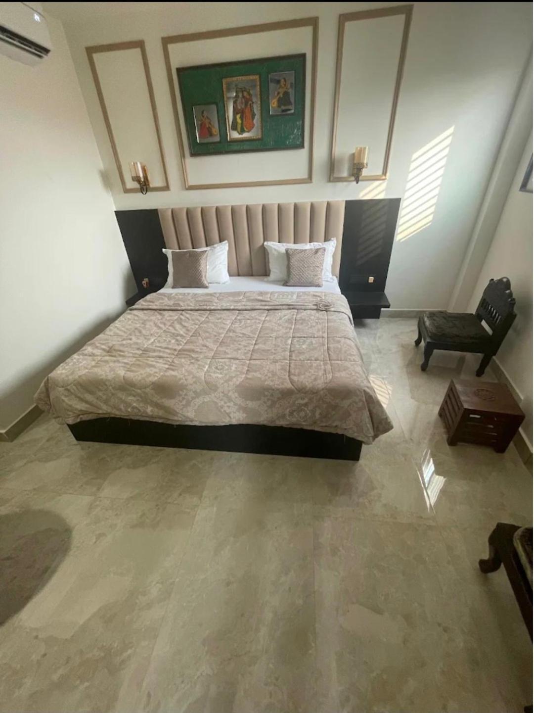 Khas Mahal Homestay Agra  Zewnętrze zdjęcie