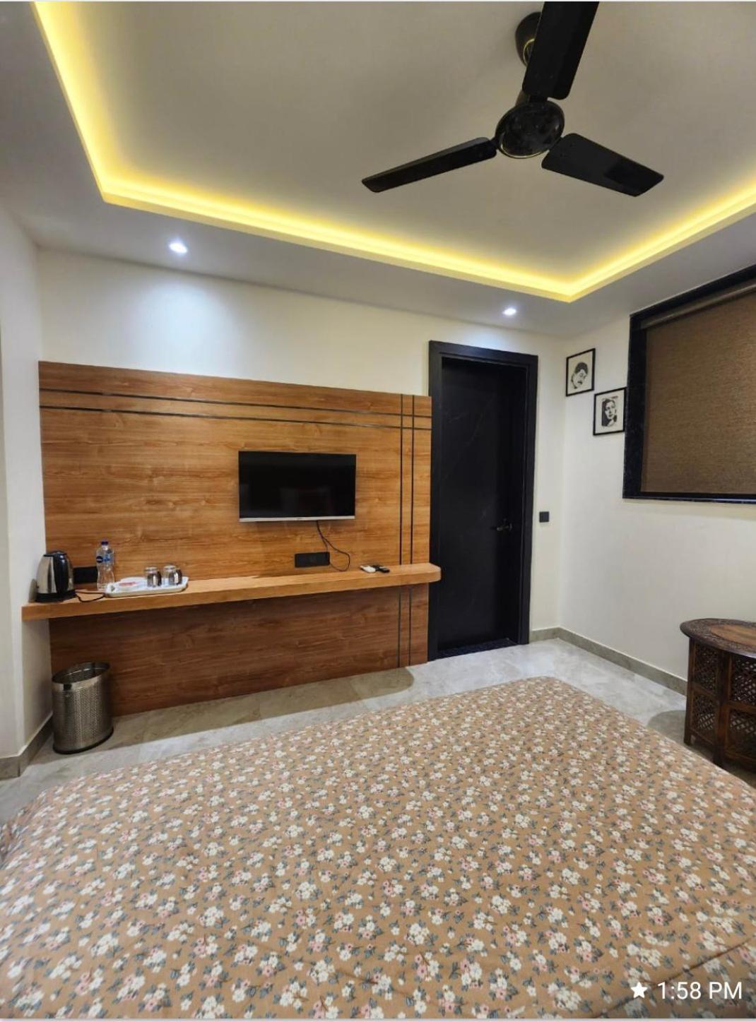 Khas Mahal Homestay Agra  Zewnętrze zdjęcie